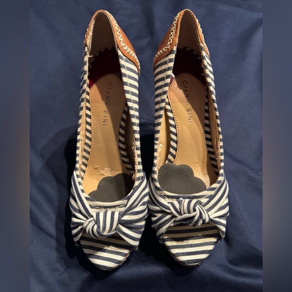 Gianni Bini heels. Women’s size 8.5 medium. - Picture 1 of 8